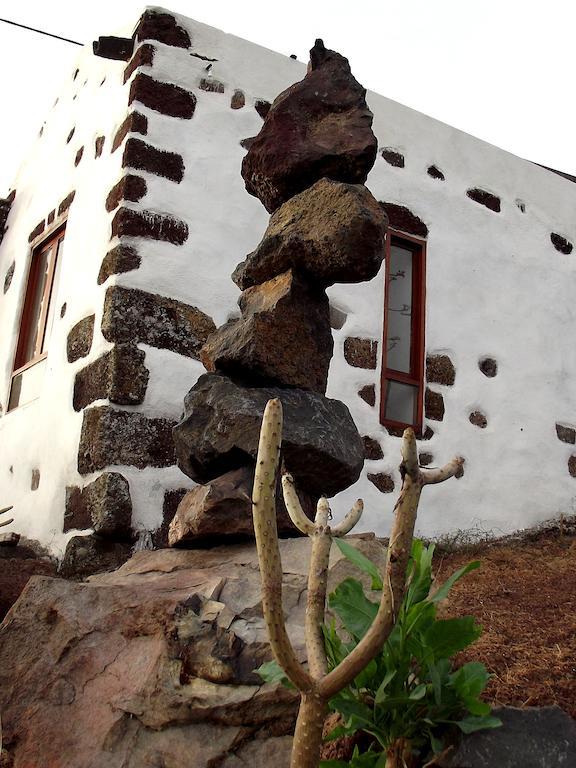 Castillo Gualisancho Echedo Стая снимка